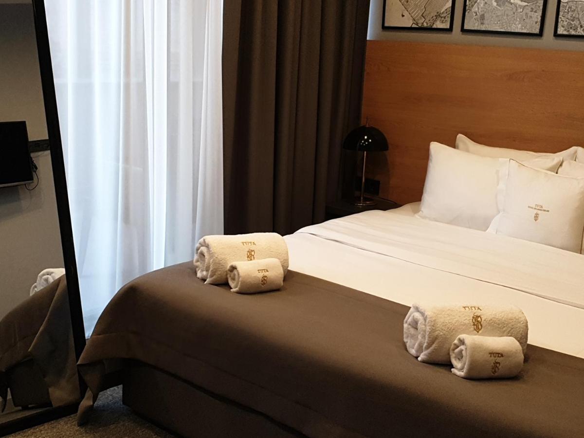 Hotel Tuta Tbilisi Esterno foto