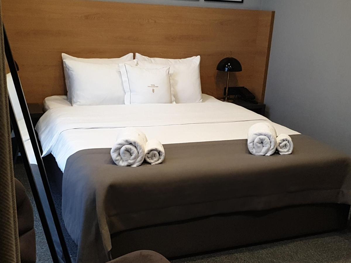 Hotel Tuta Tbilisi Esterno foto